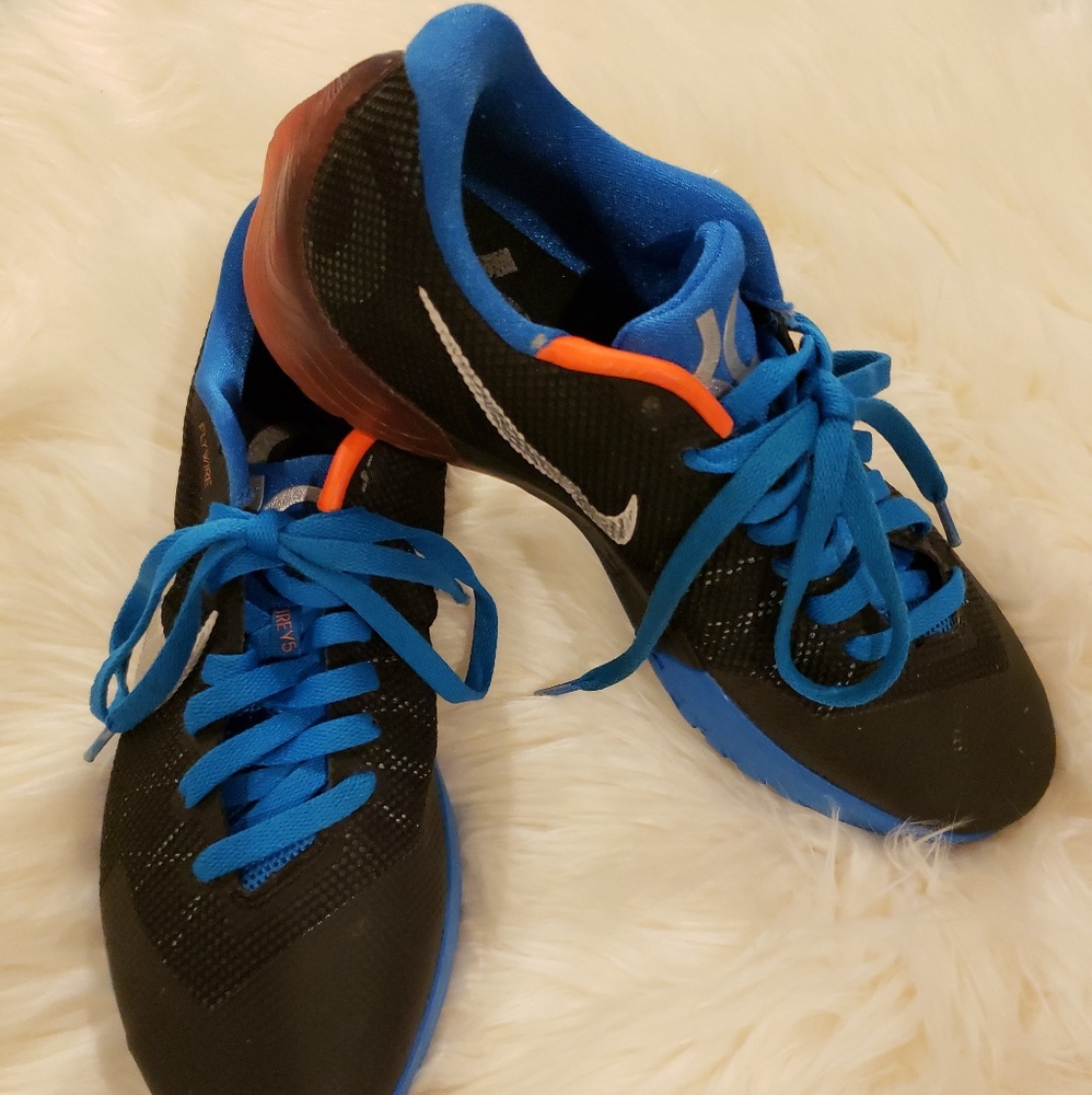 *Sold* Nike KD Trey 5 II Basketball Shoes